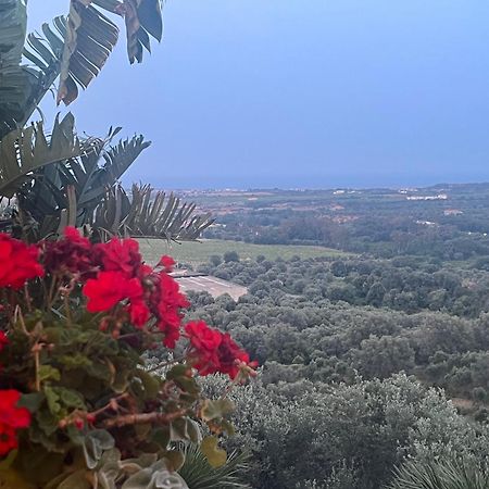 Agriturismo Catena Ciro Экстерьер фото