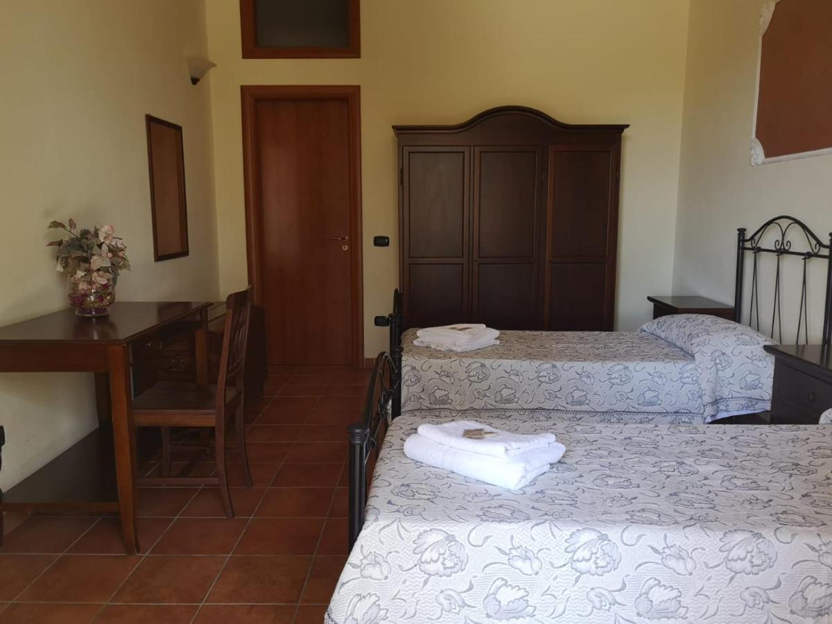 Agriturismo Catena Ciro Экстерьер фото