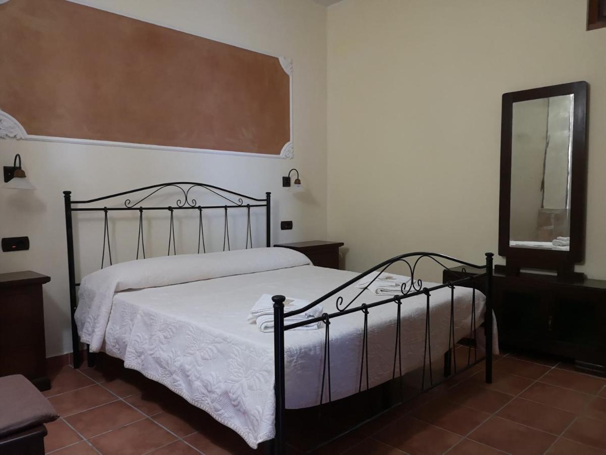 Agriturismo Catena Ciro Экстерьер фото